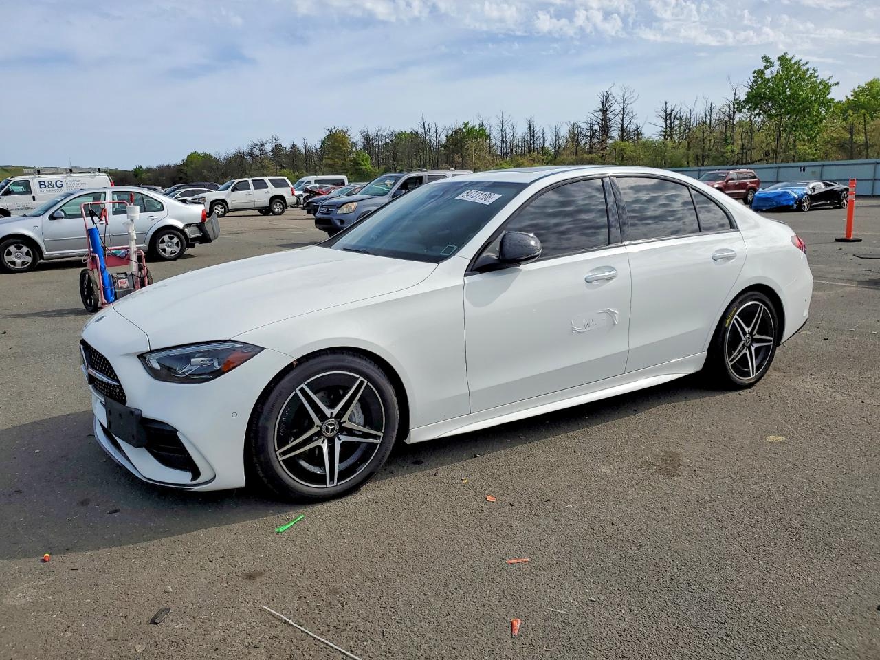 Salvage Mercedes-Benz C-Class Image