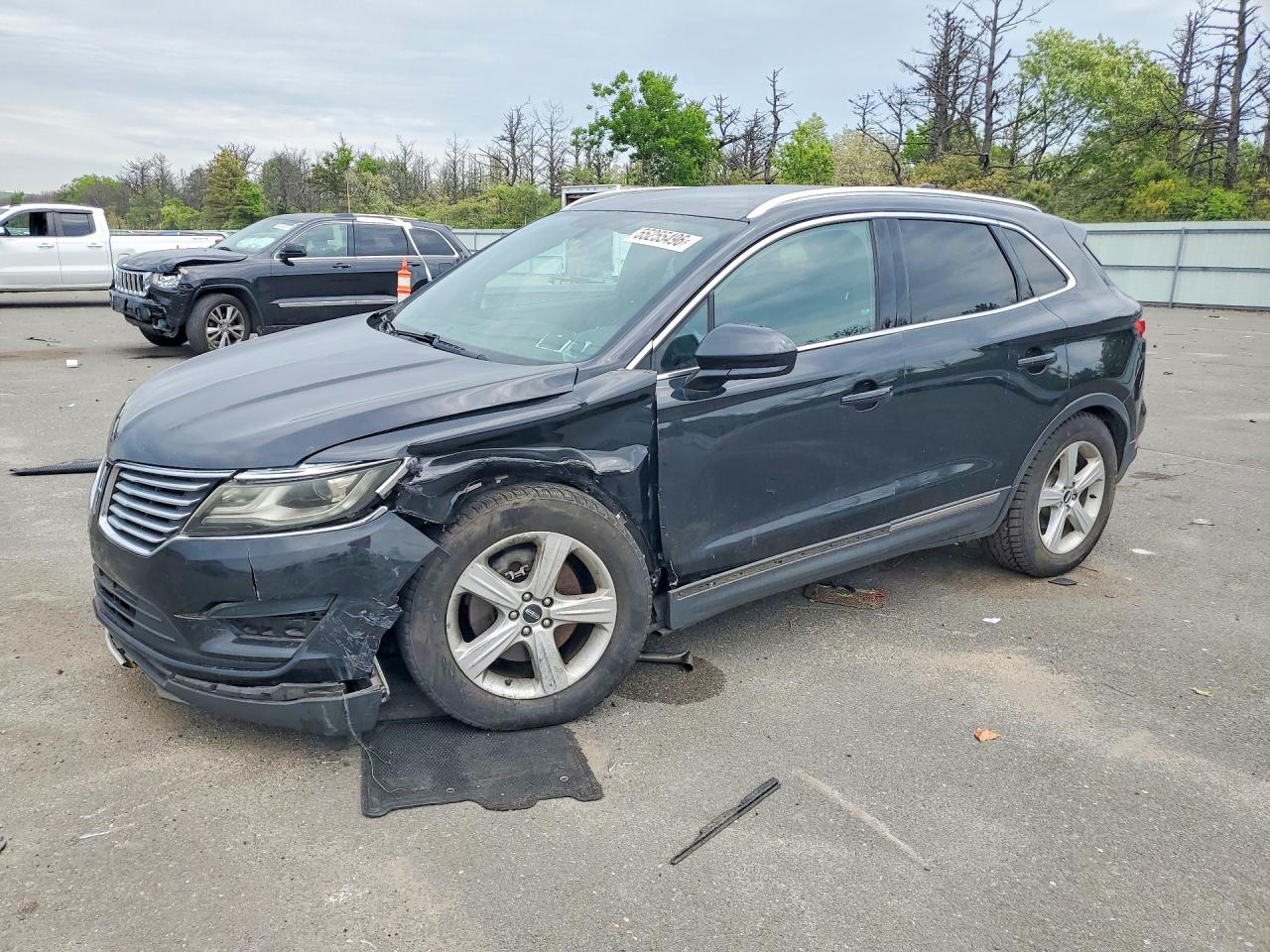 Salvage Lincoln MKZ Image