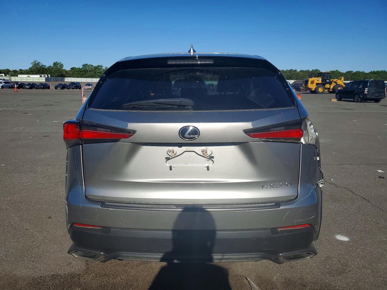 Lexus NX Base