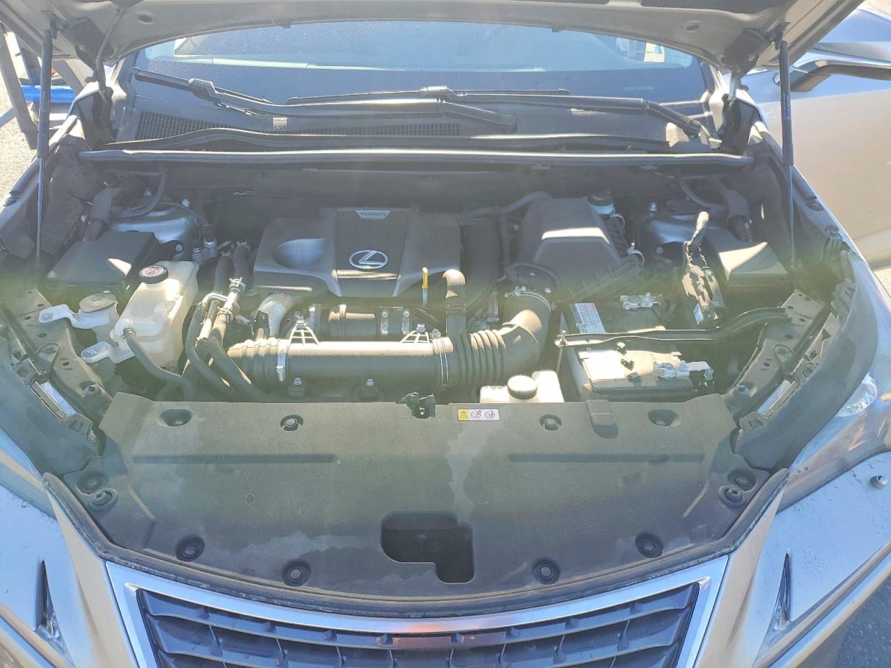 Lexus NX Base