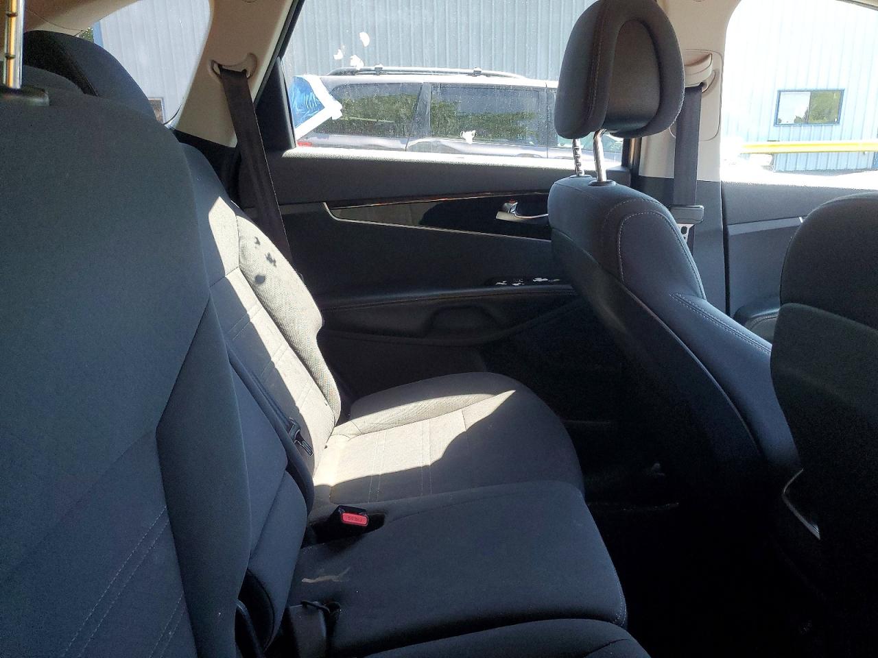 Kia Sorento Lx V6