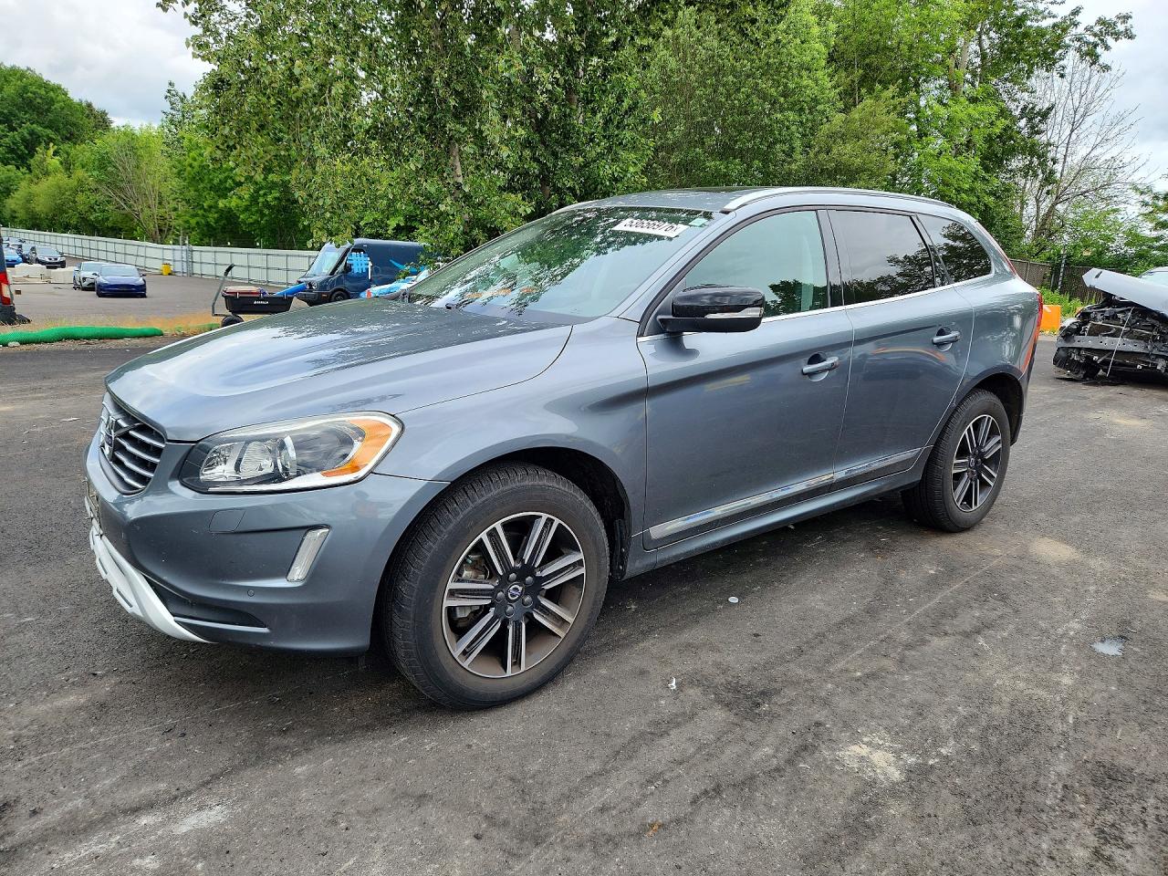 Salvage Volvo XC60 Image