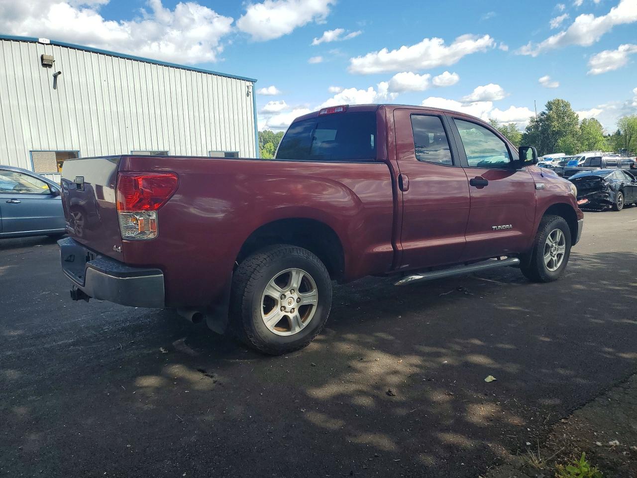 Toyota Tundra Double Cab Sr5