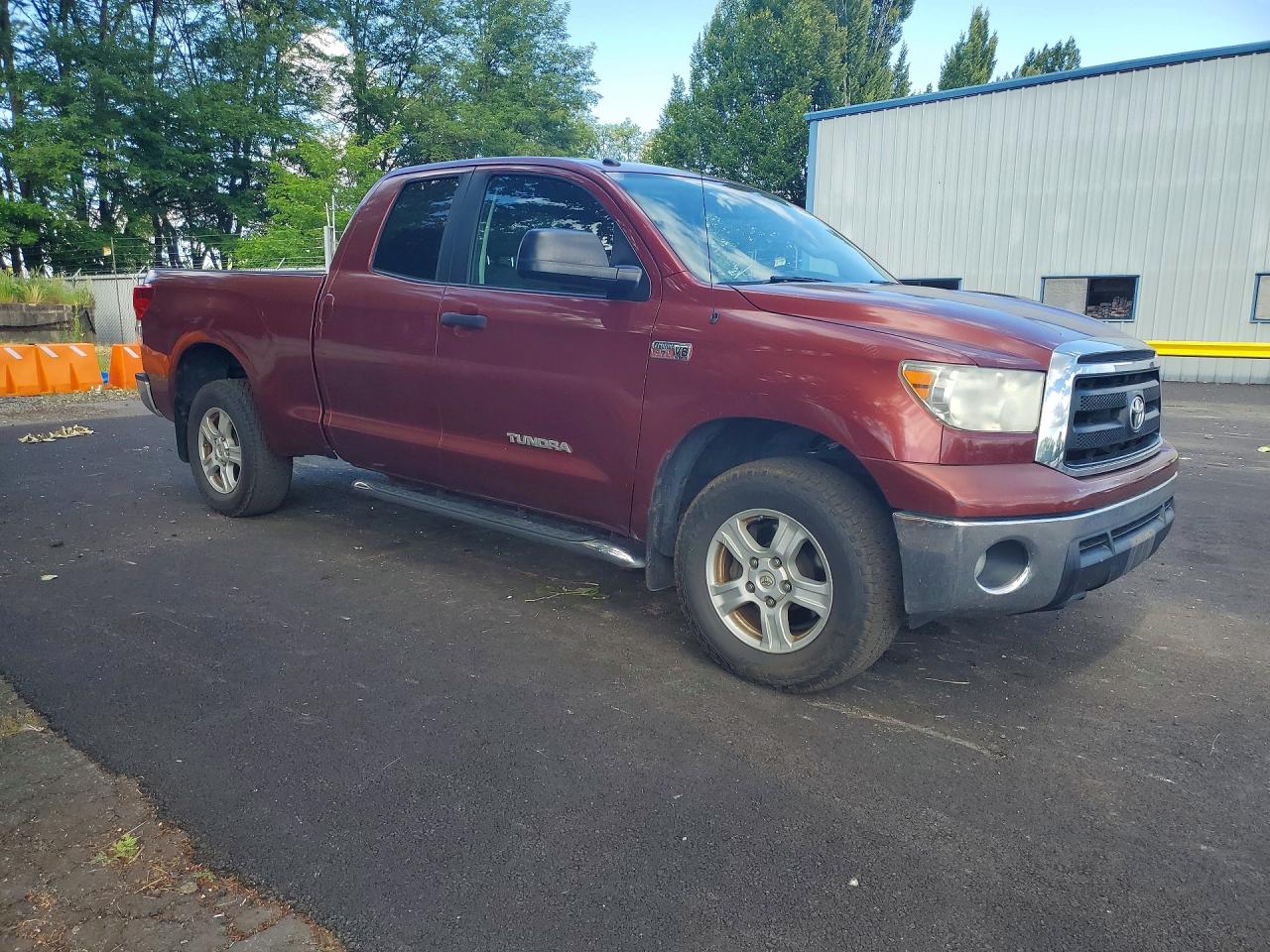 Toyota Tundra Double Cab Sr5