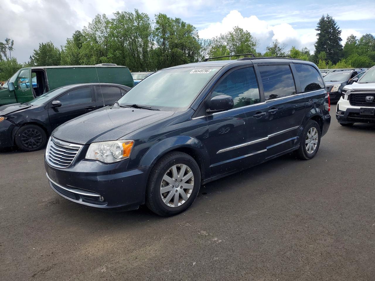 Salvage Chrysler Minivan Image