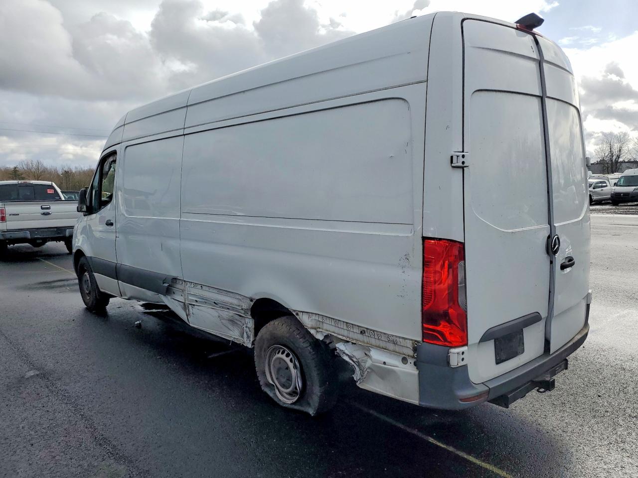 Mercedes-Benz Sprinter 2500