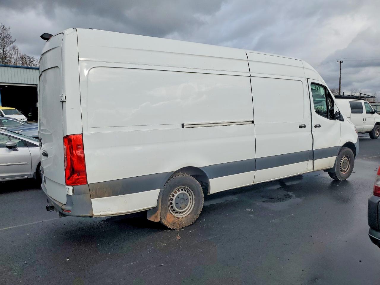 Mercedes-Benz Sprinter 2500