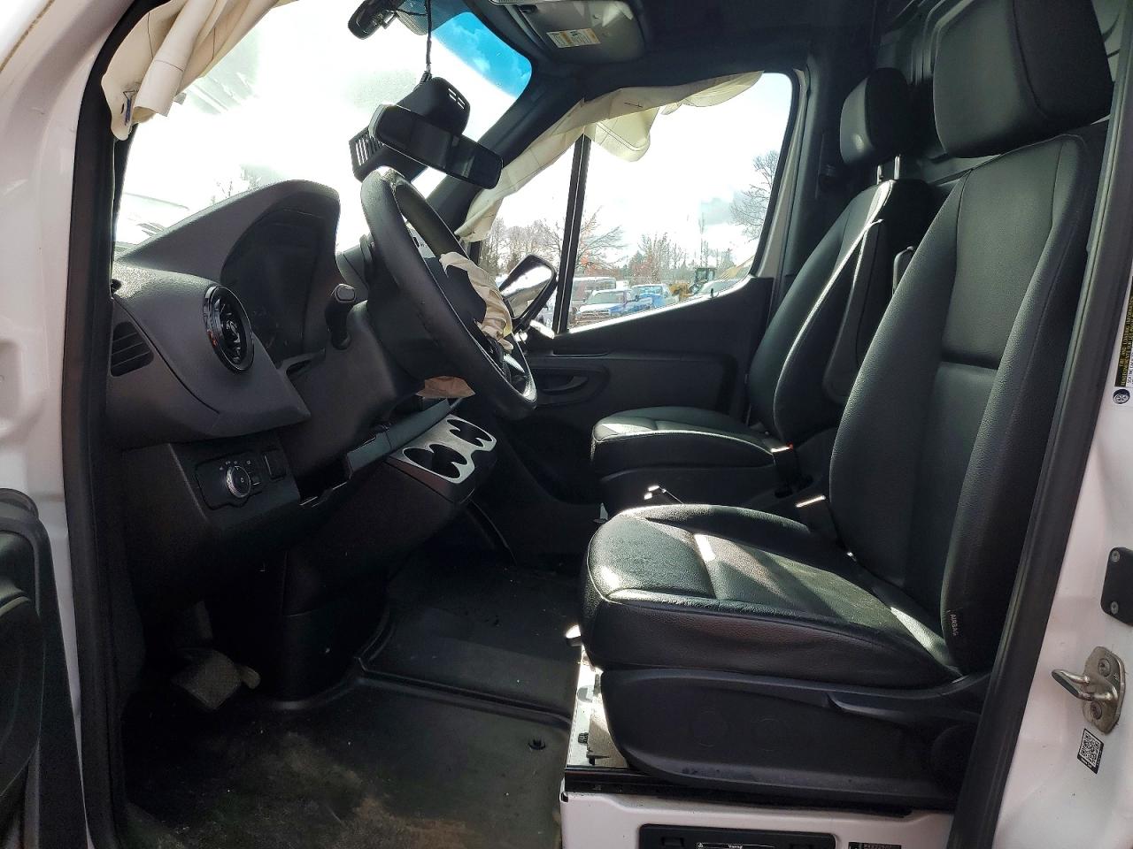 Mercedes-Benz Sprinter 2500