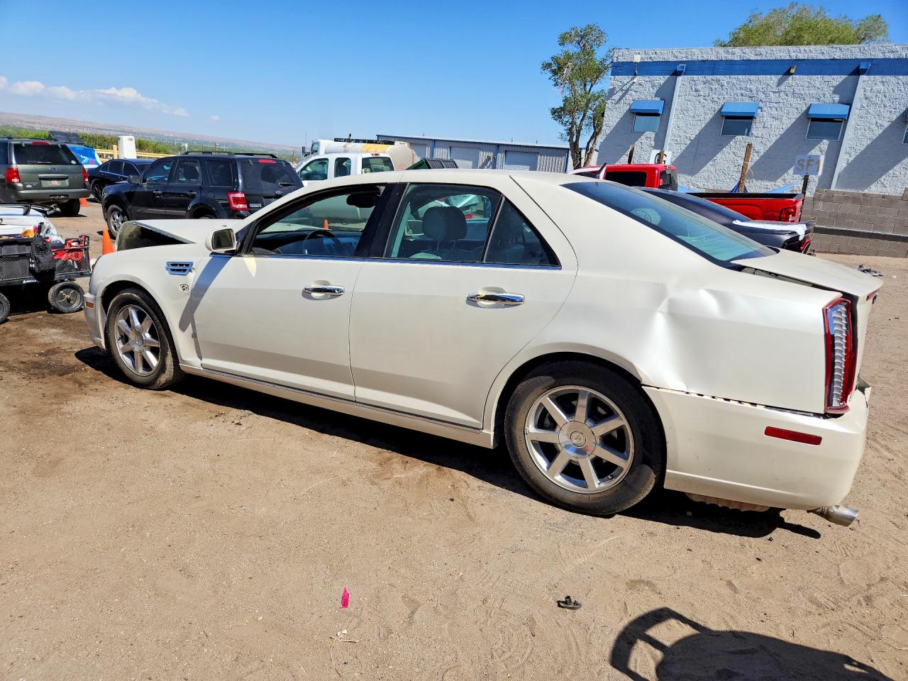 Cadillac STS