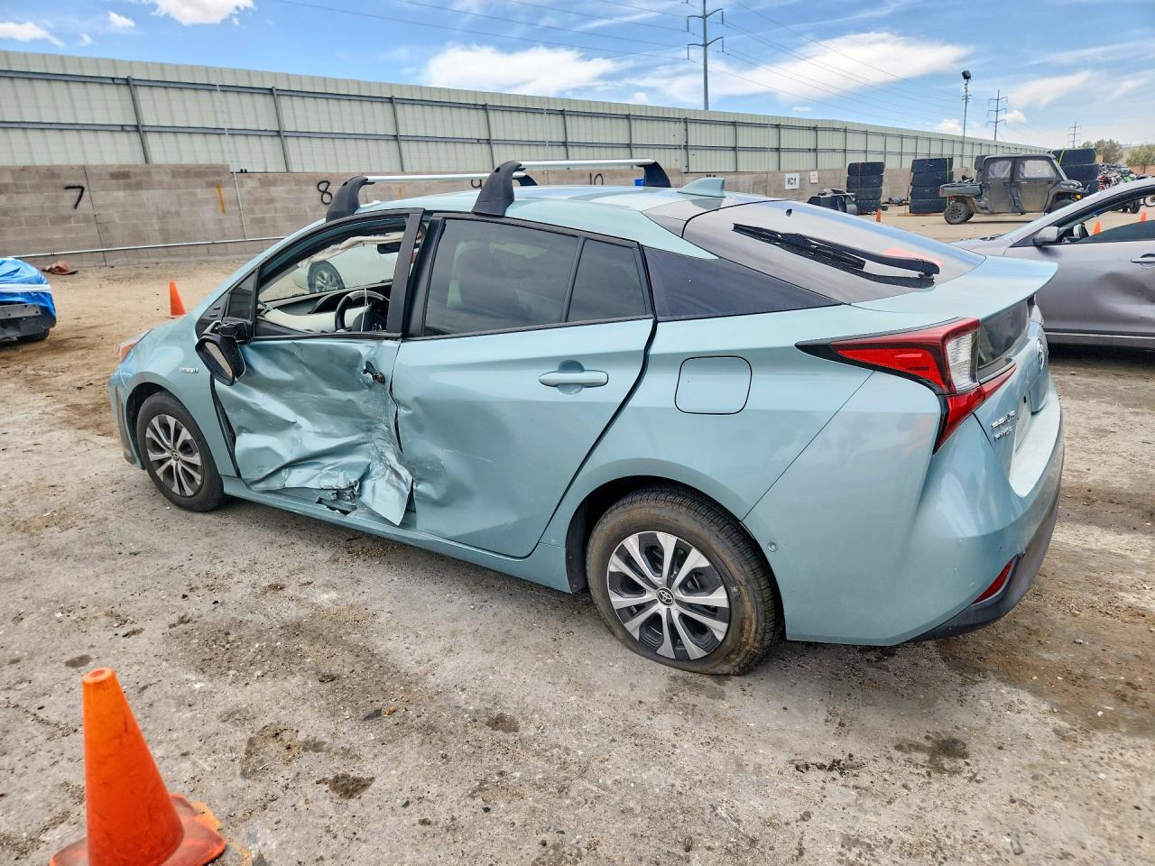 Toyota Prius Le Awd-e