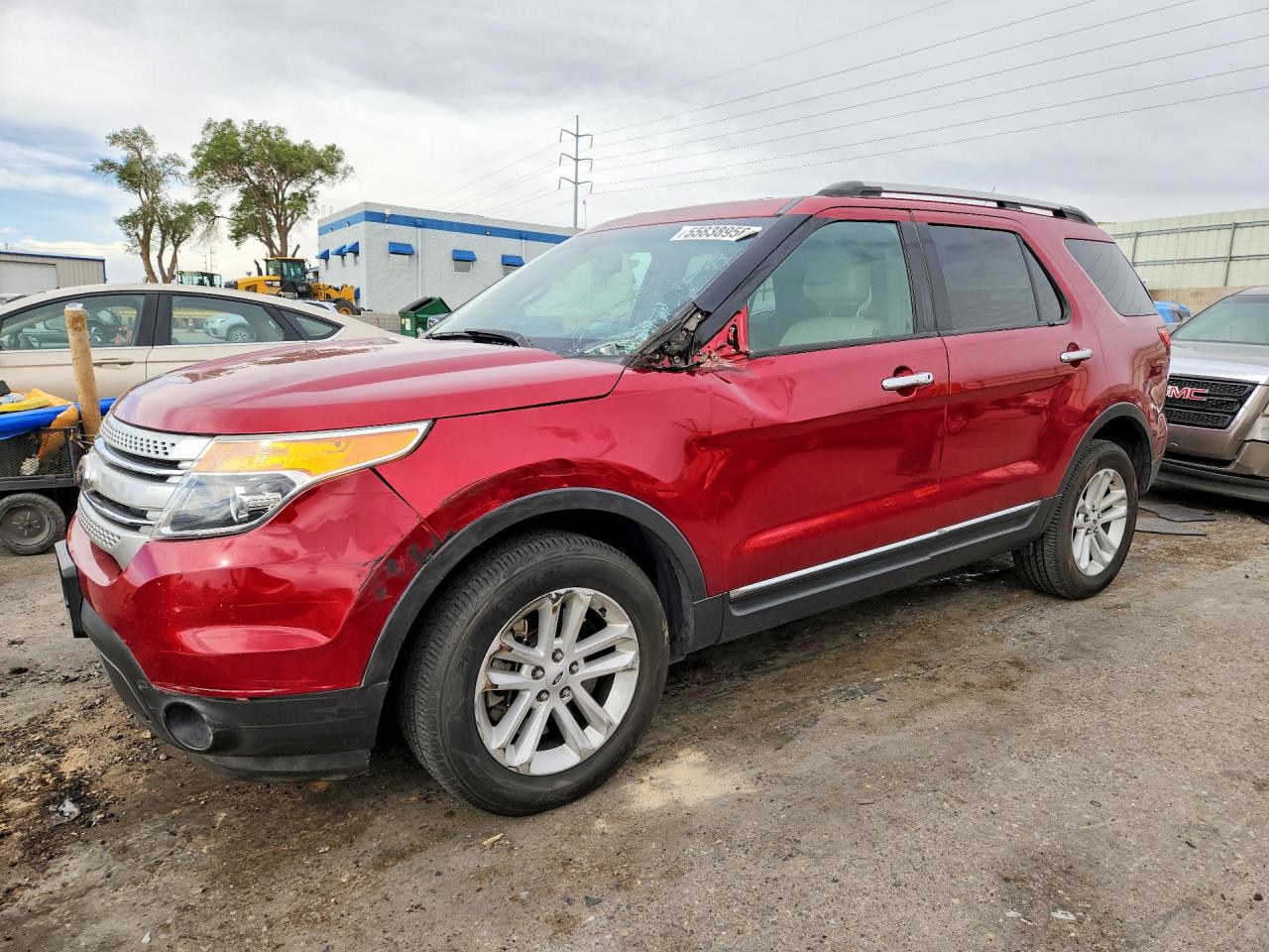 Salvage Ford Explorer Image