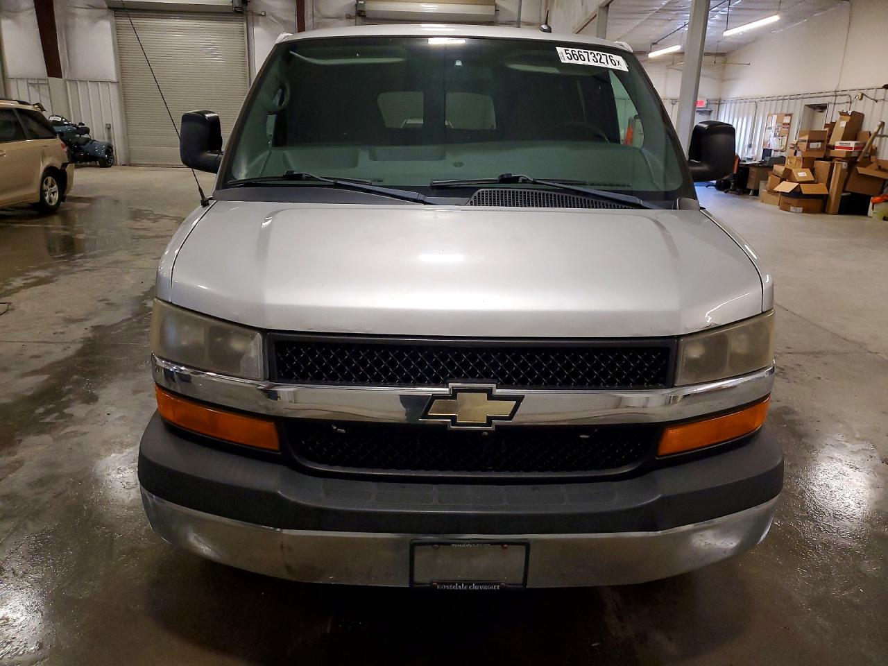 Chevrolet Express Lt