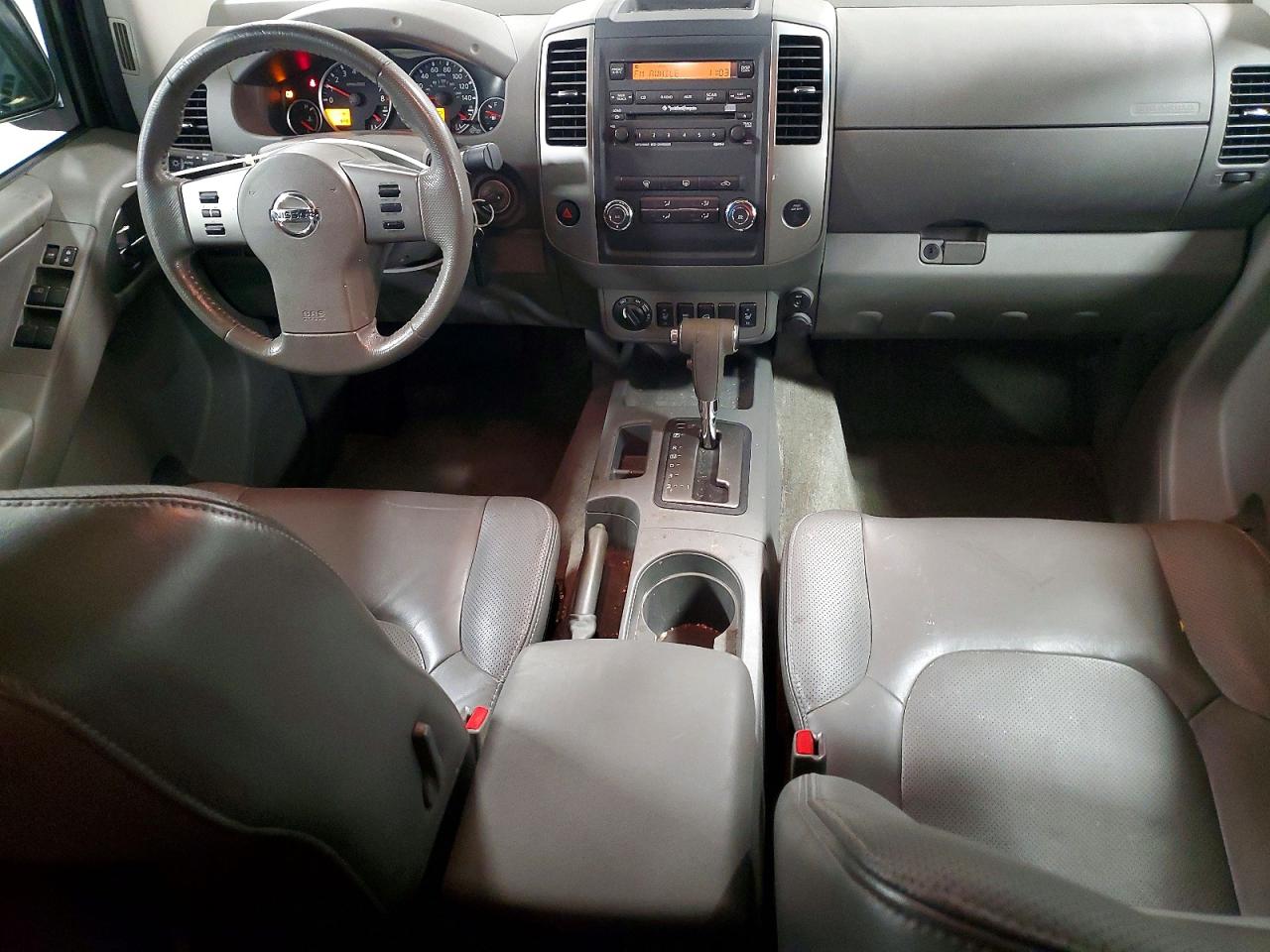 Nissan Frontier S