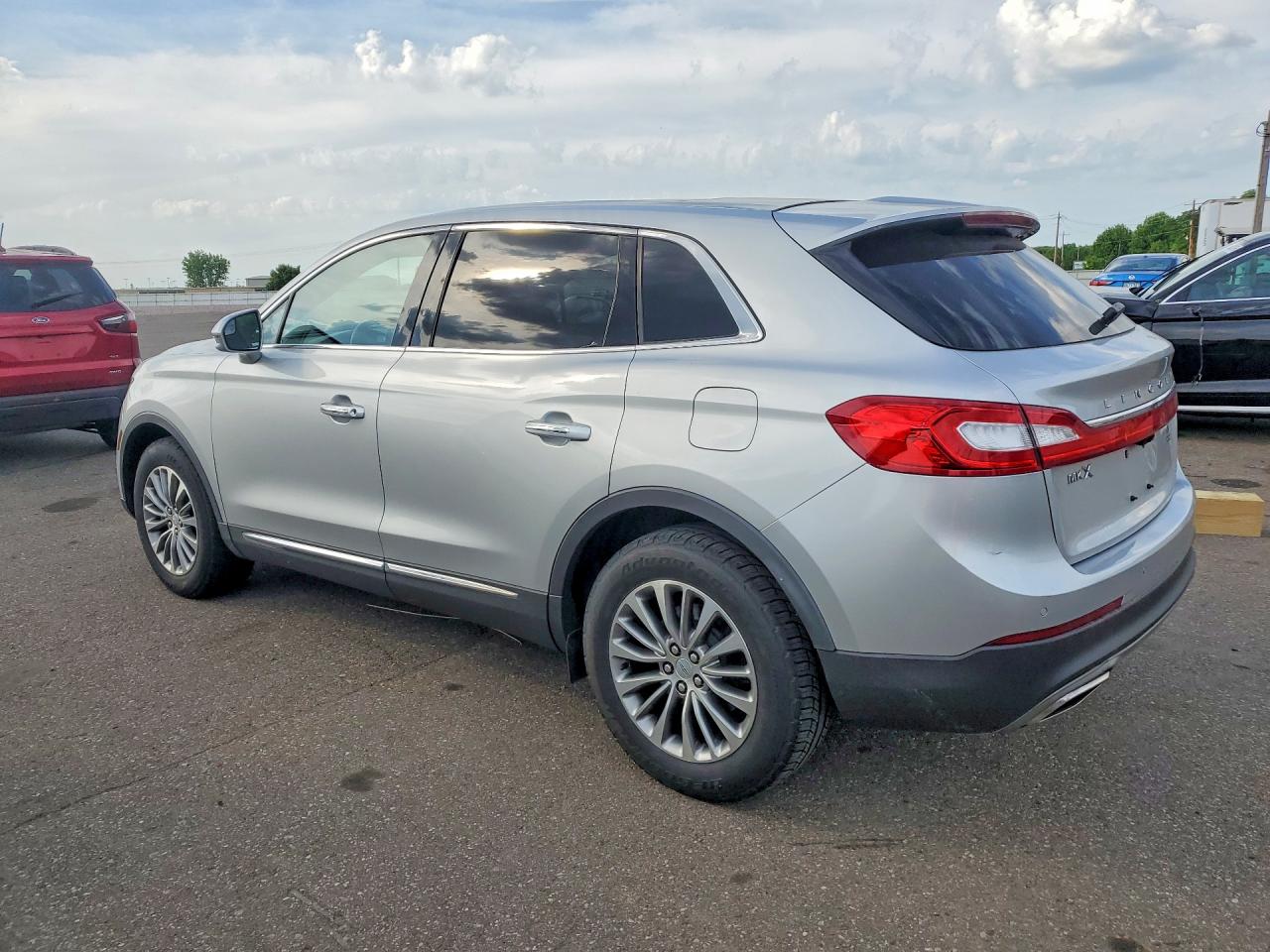 Lincoln MKX Select