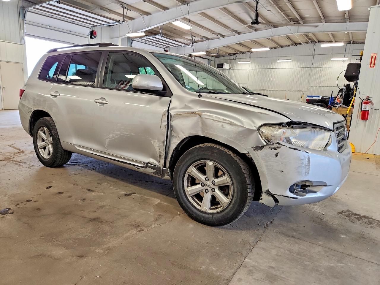 Toyota Highlander Base