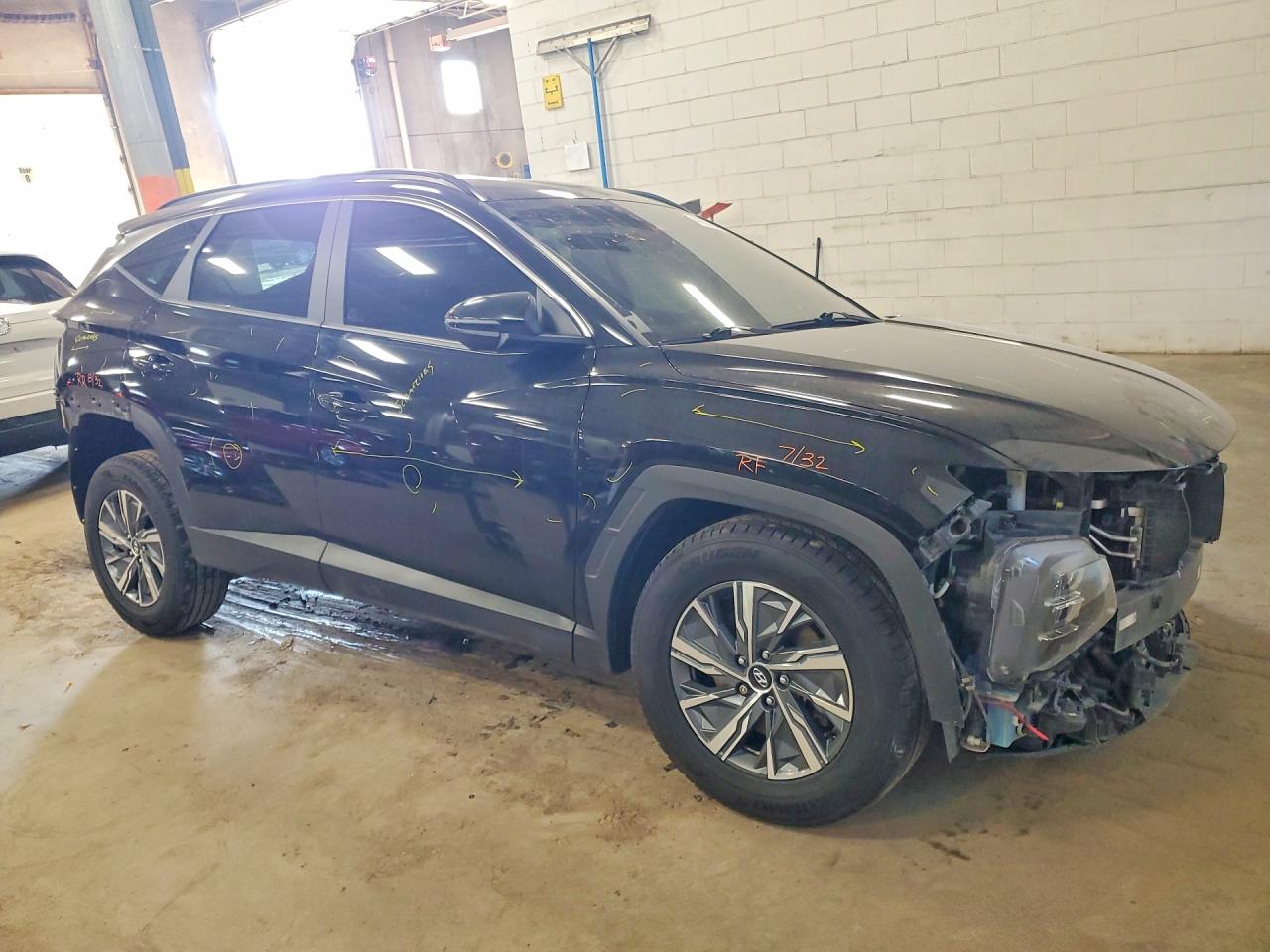 Hyundai TUCSON Blue