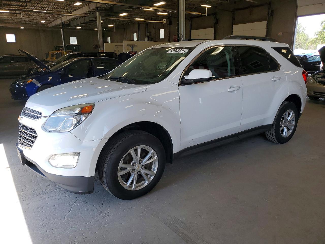 Salvage Chevrolet Equinox Image