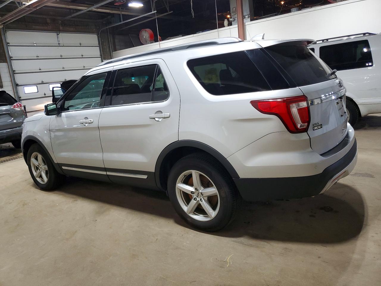 Ford Explorer Xlt