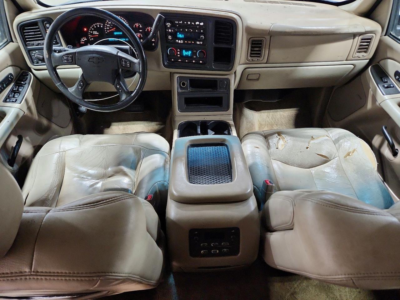 Chevrolet Suburban K2500