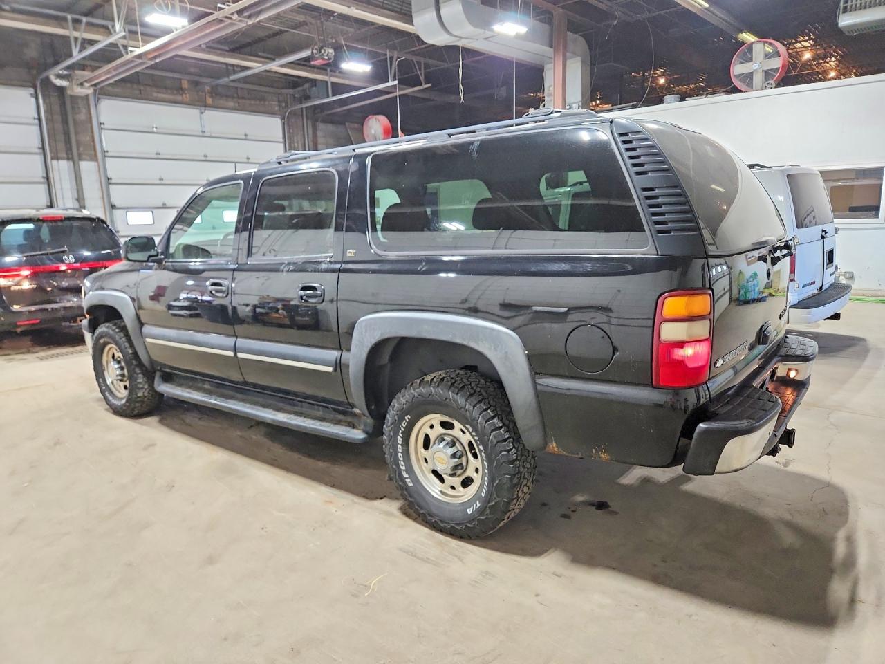 Chevrolet Suburban K2500