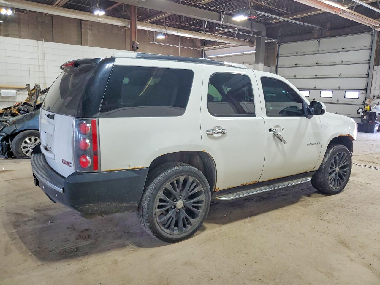 GMC Yukon Denali