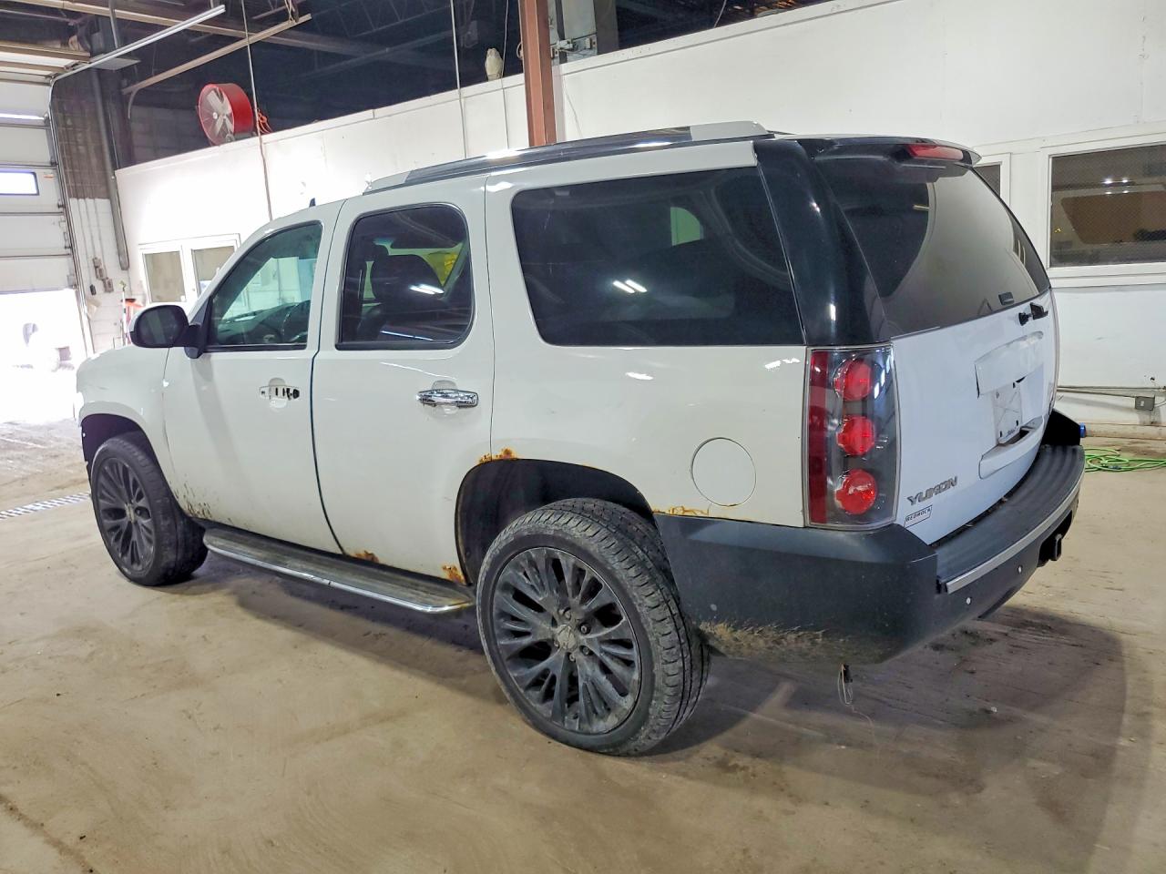 GMC Yukon Denali