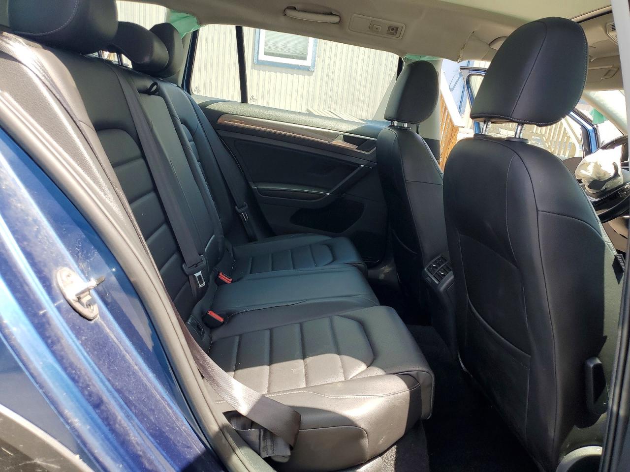 Volkswagen Golf S