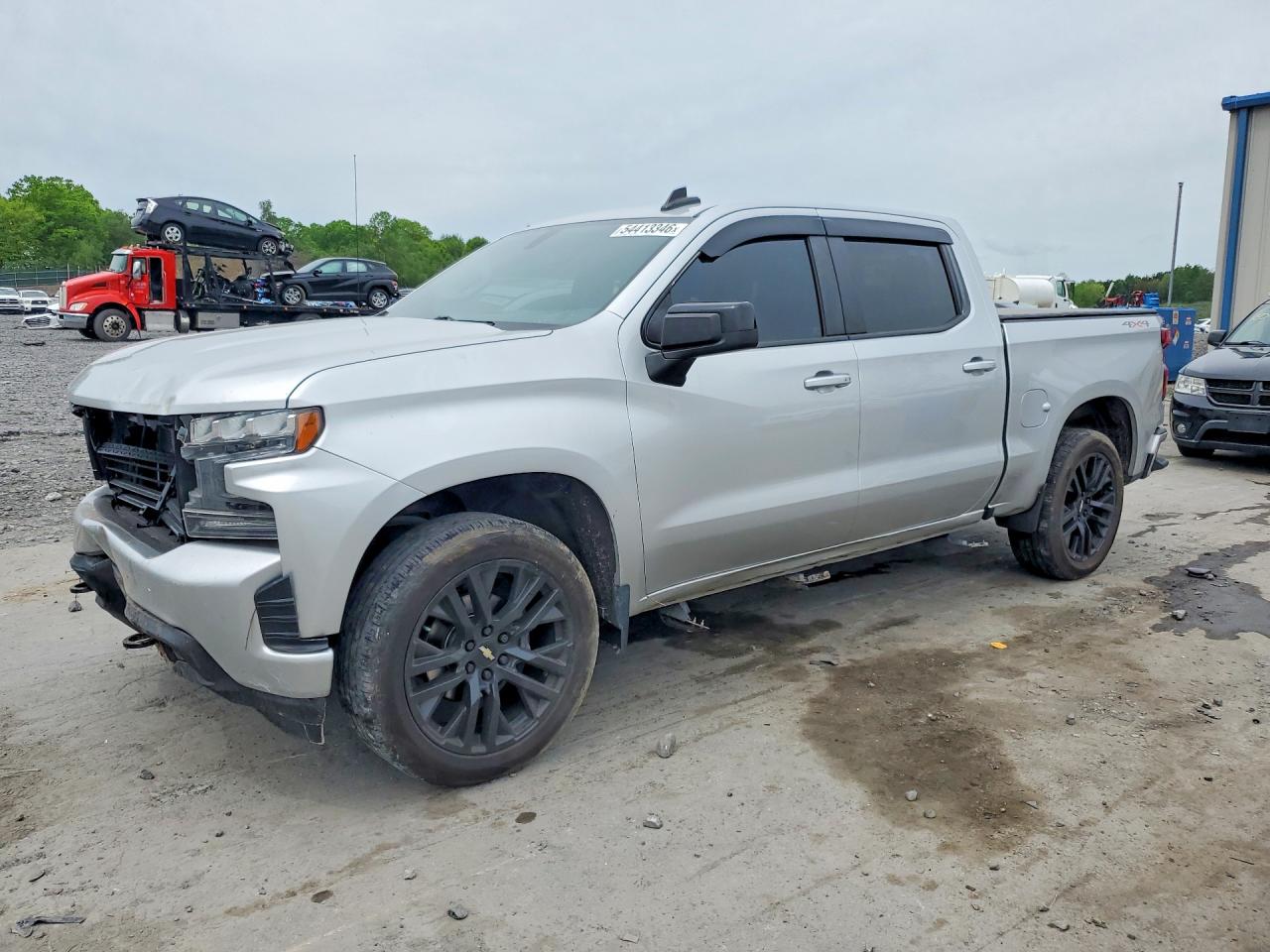 Salvage Chevrolet Silverado Image