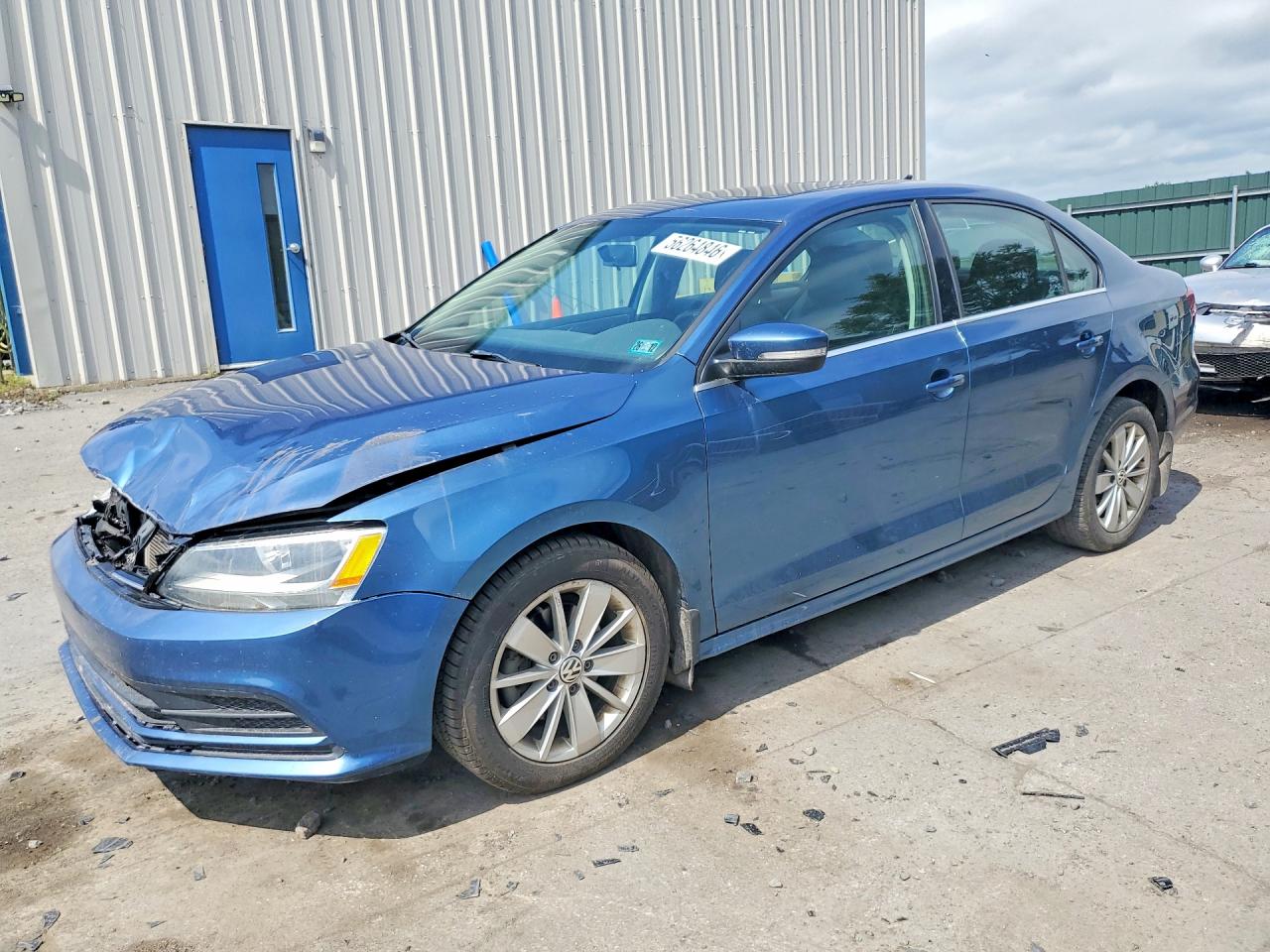 Salvage Volkswagen Jetta Image
