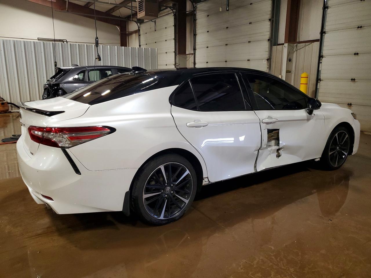 Toyota Camry Xse