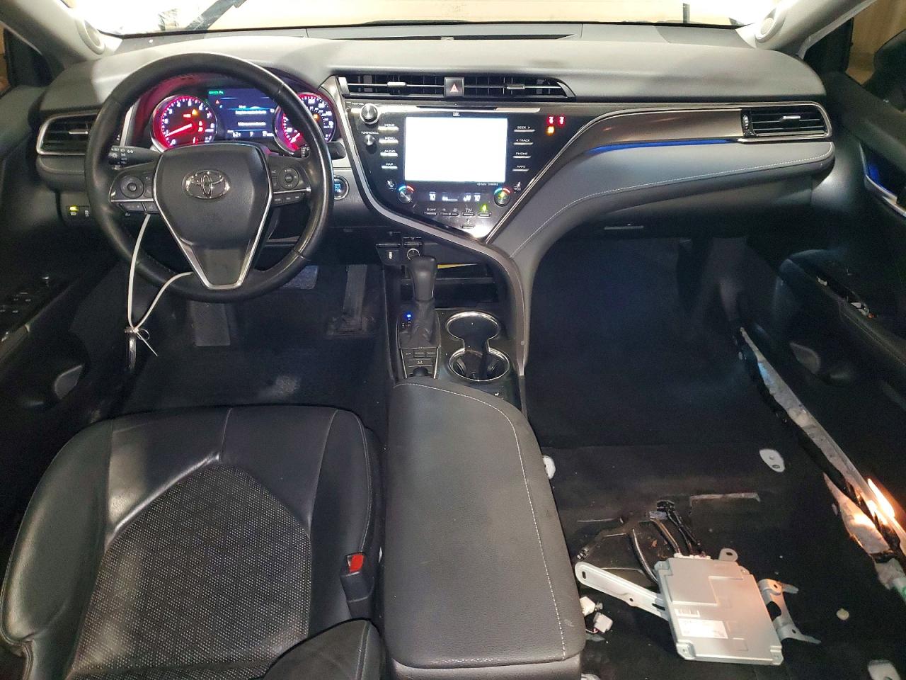 Toyota Camry Xse