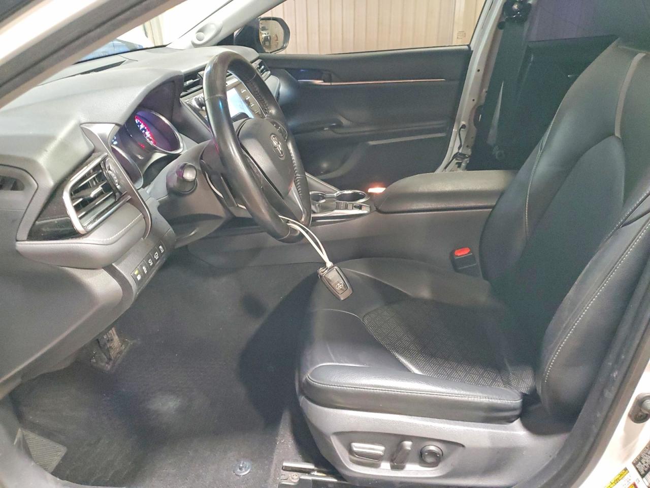 Toyota Camry Xse