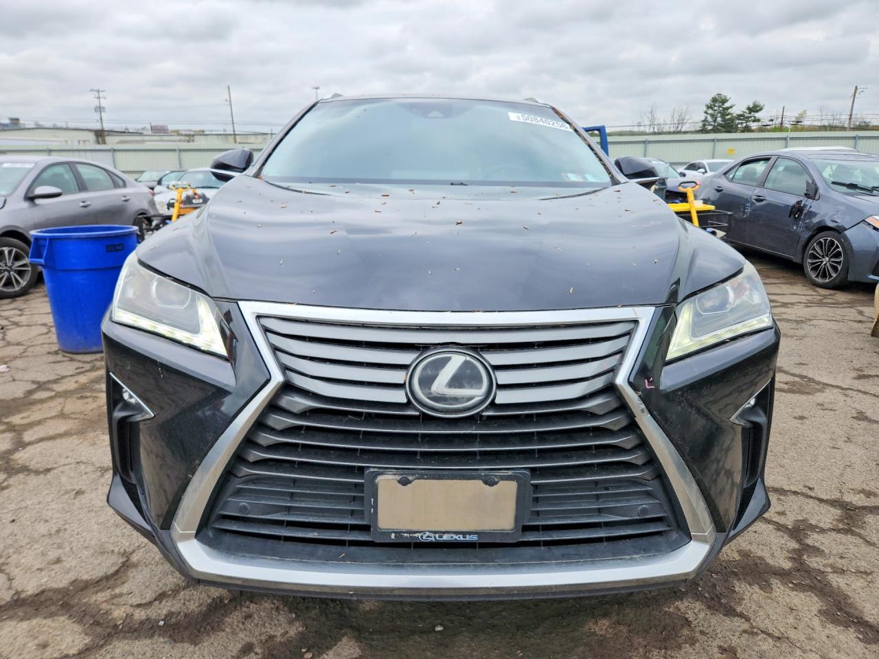 Lexus RX Base