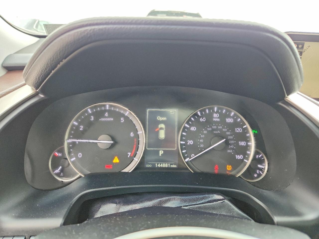Lexus RX Base