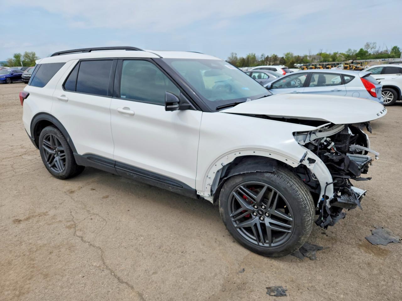 Ford Explorer St