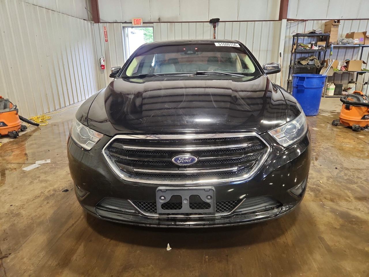 Ford Taurus Limited