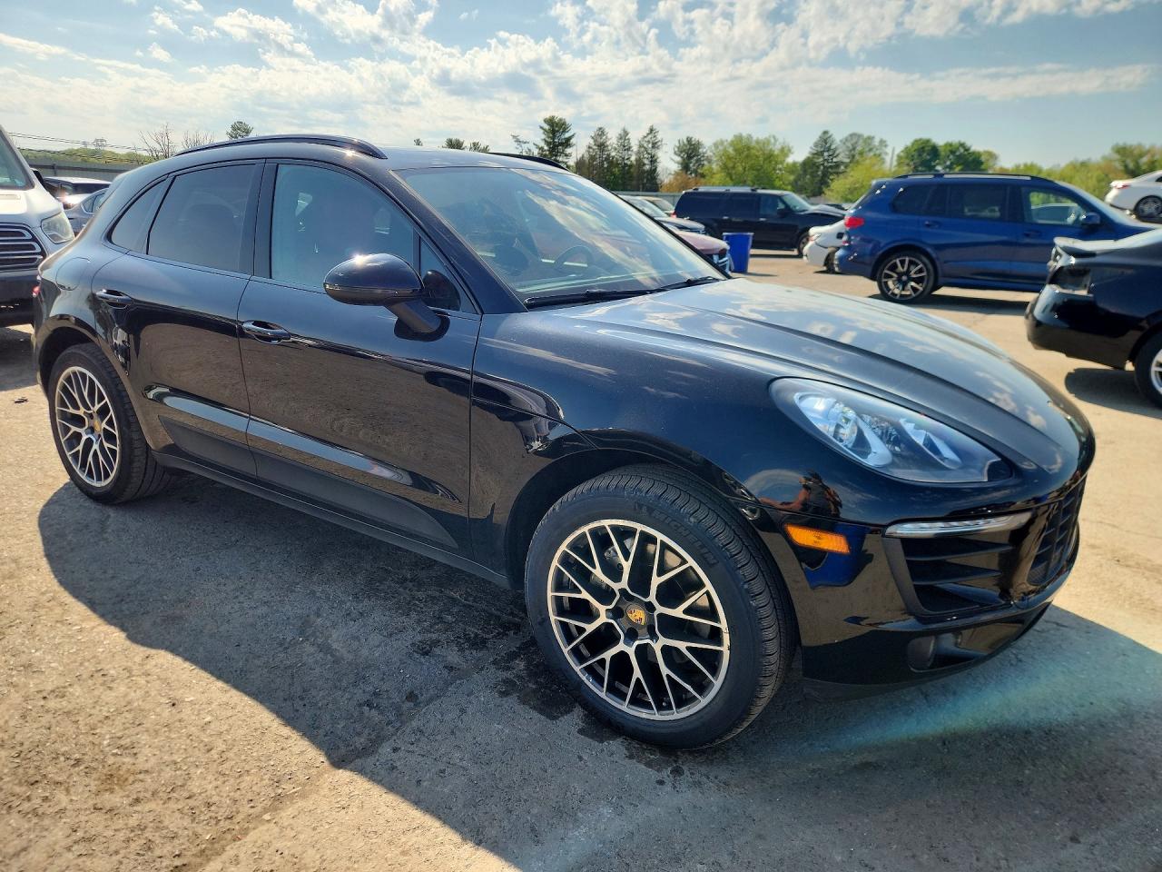 Porsche Macan S