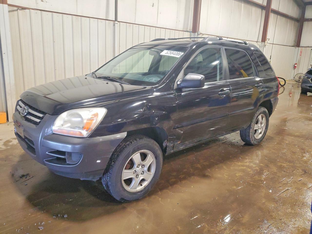 Salvage Kia Sportage Image