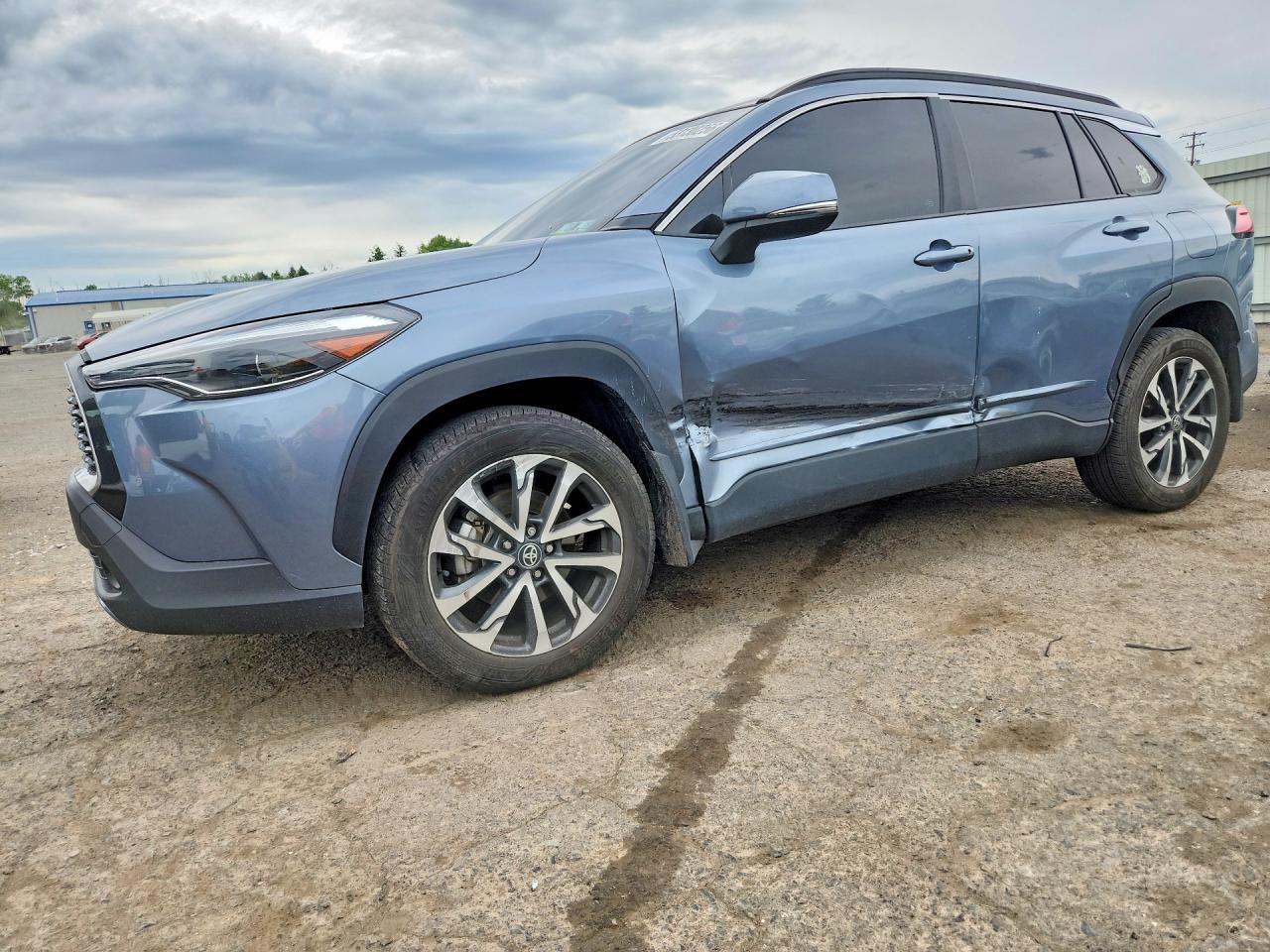 Salvage Toyota Corolla Image