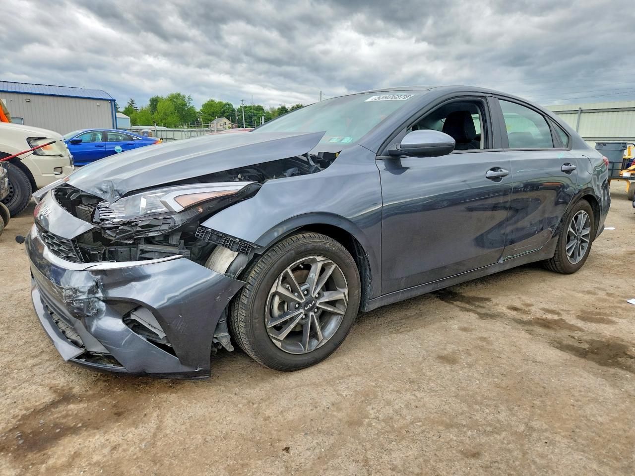 Salvage Kia Forte Image