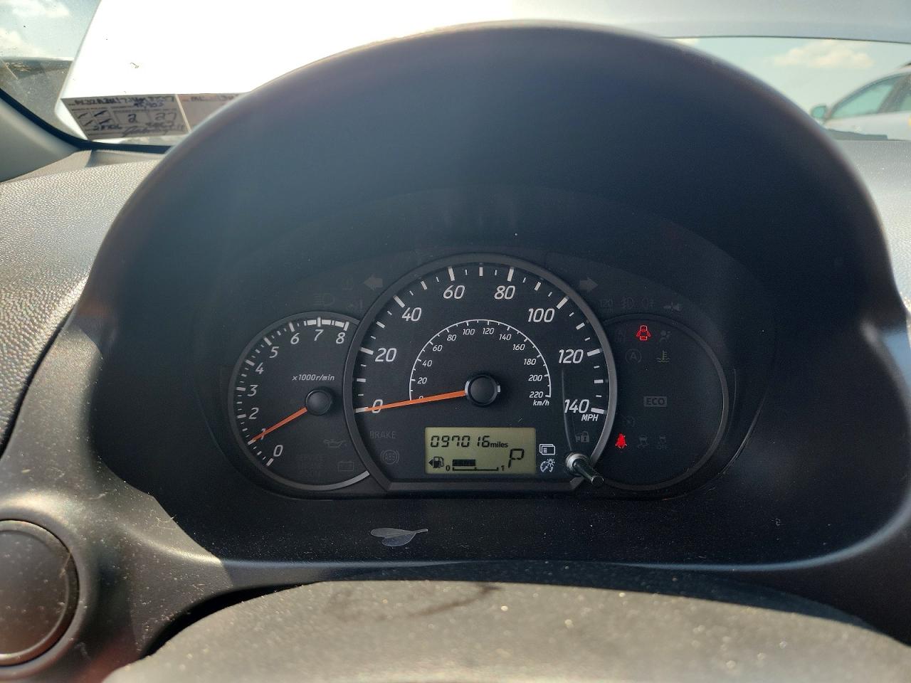 Mitsubishi Mirage Es