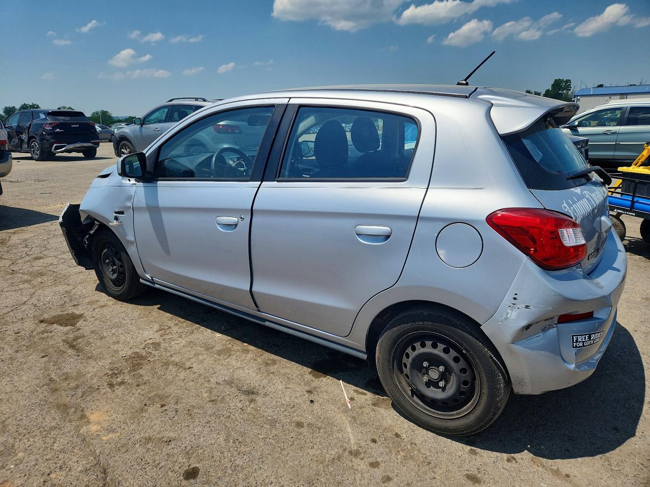 Mitsubishi Mirage Es