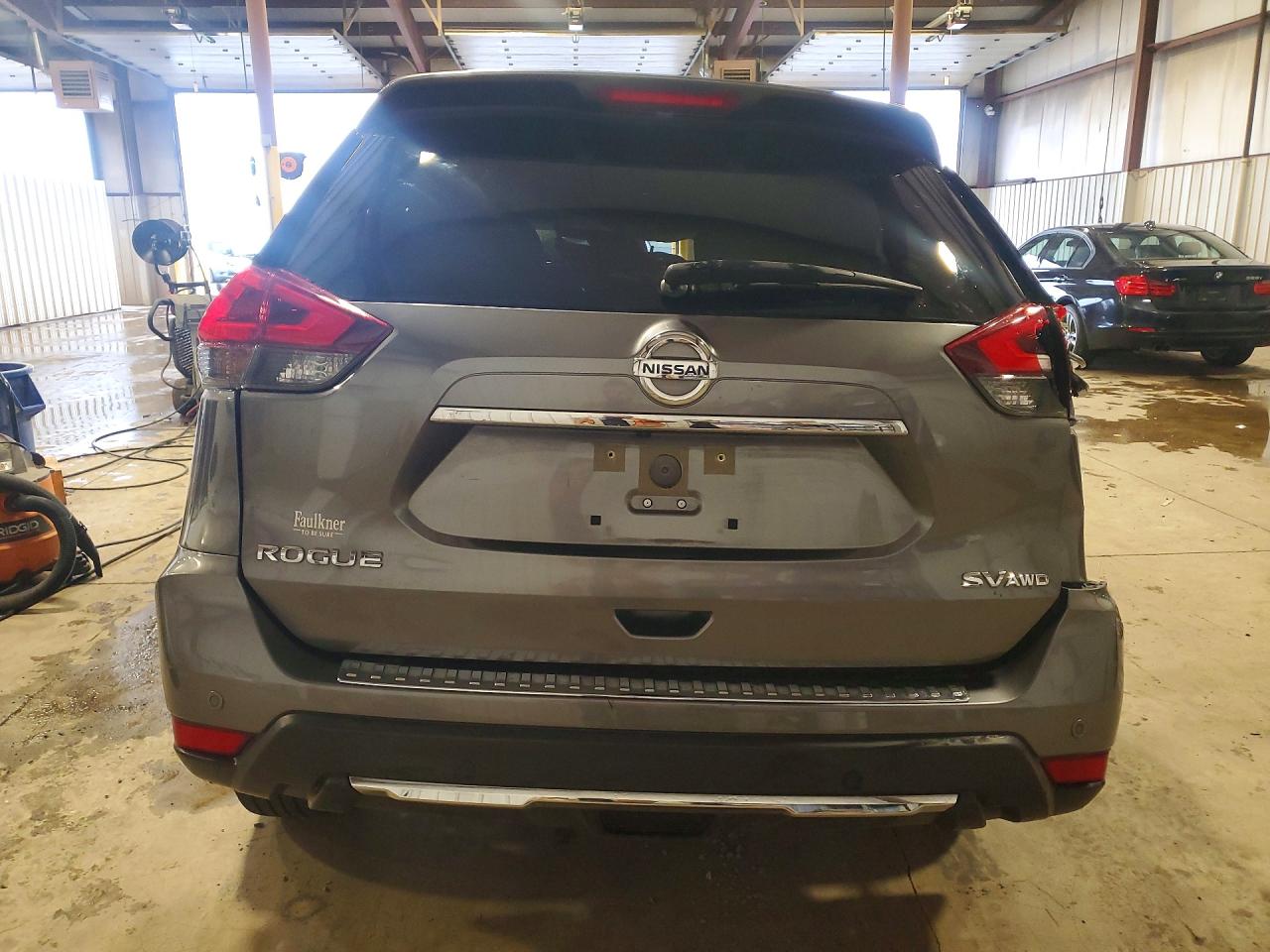 Nissan Rogue Sv