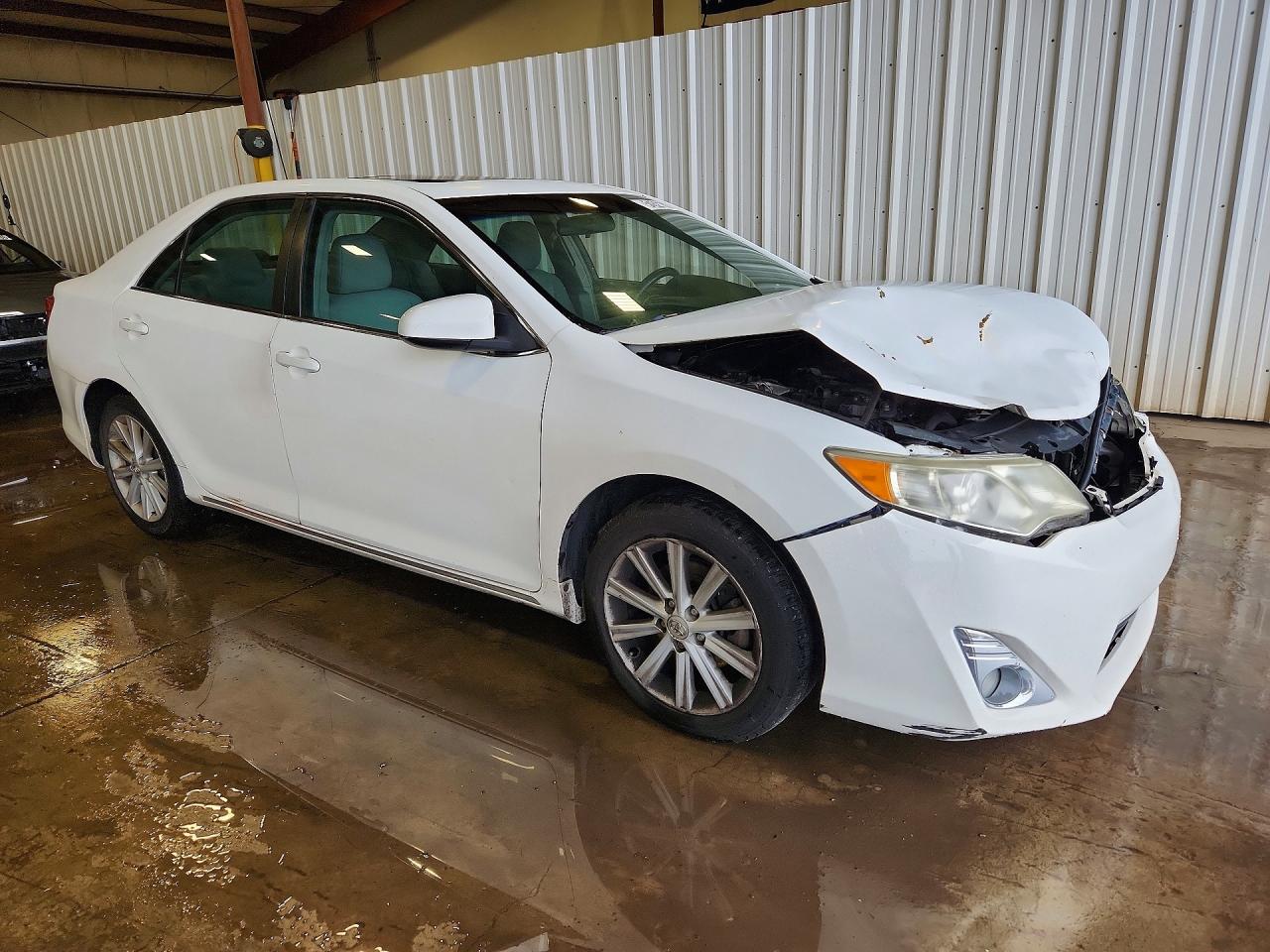 Toyota Camry Xle