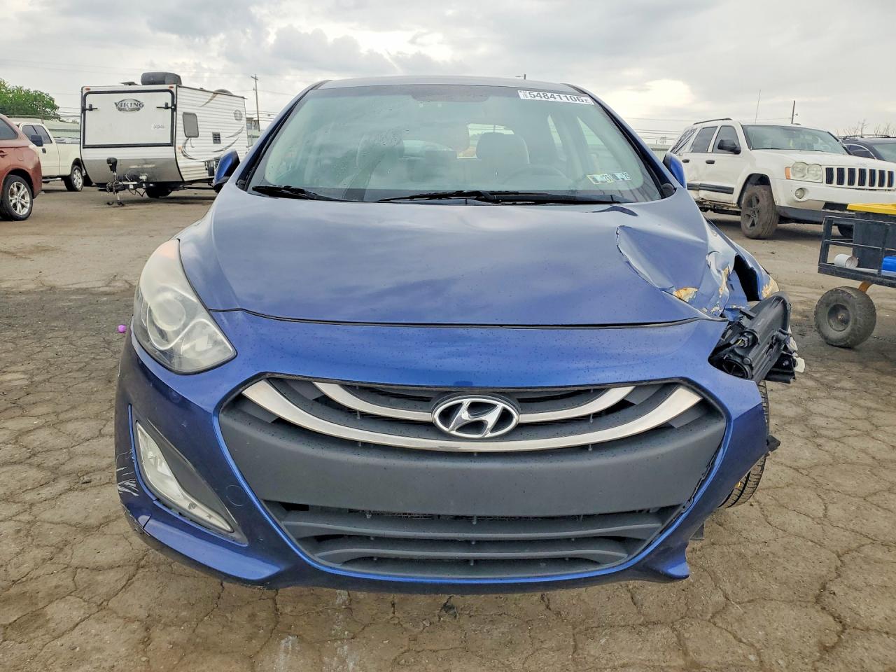 Hyundai ELANTRA Base