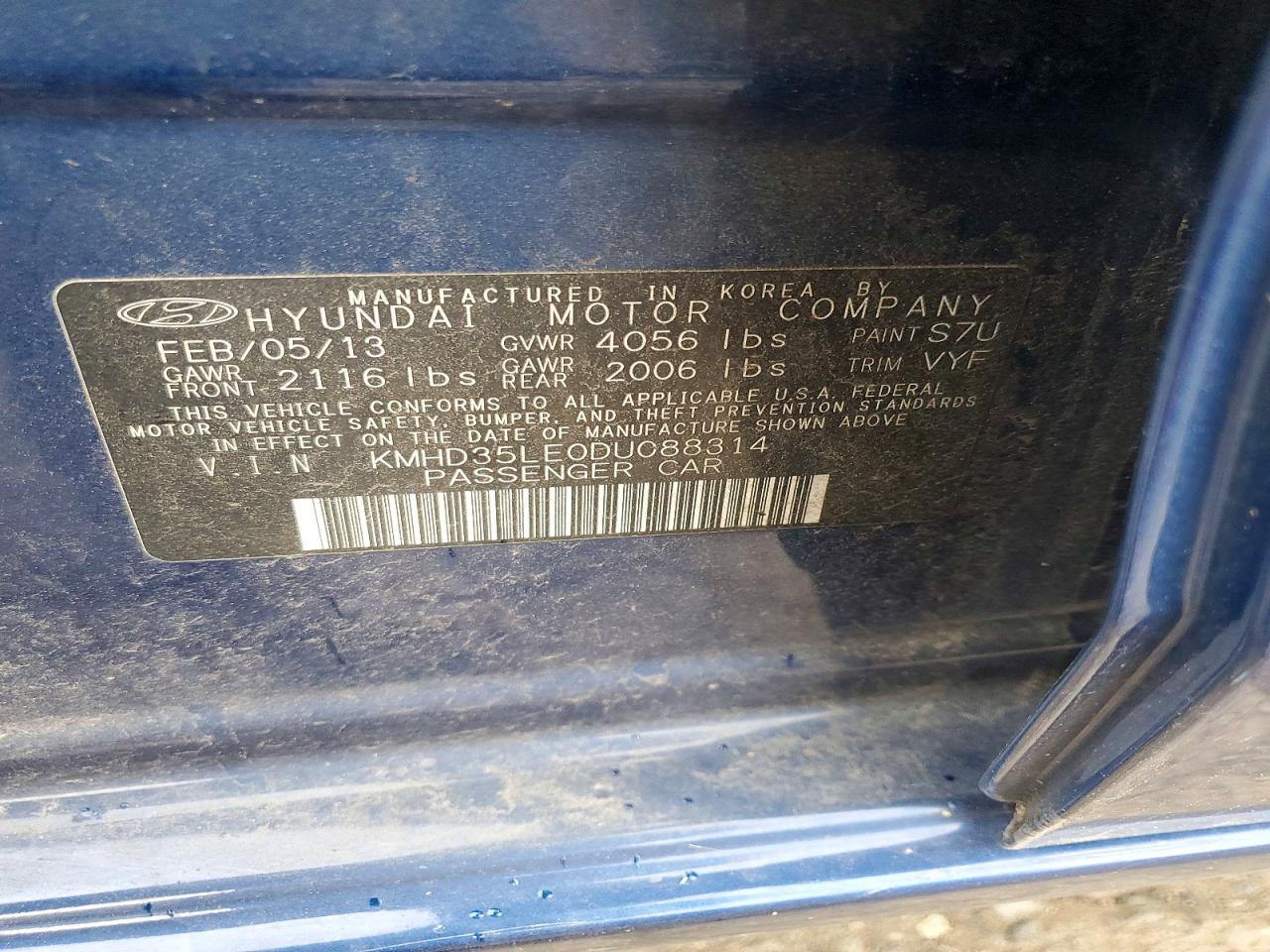 Hyundai ELANTRA Base