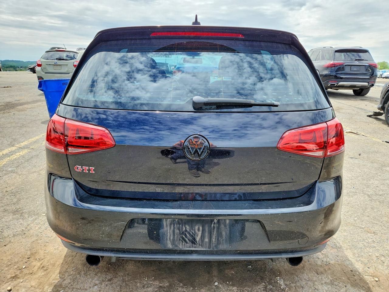 Volkswagen GTI S