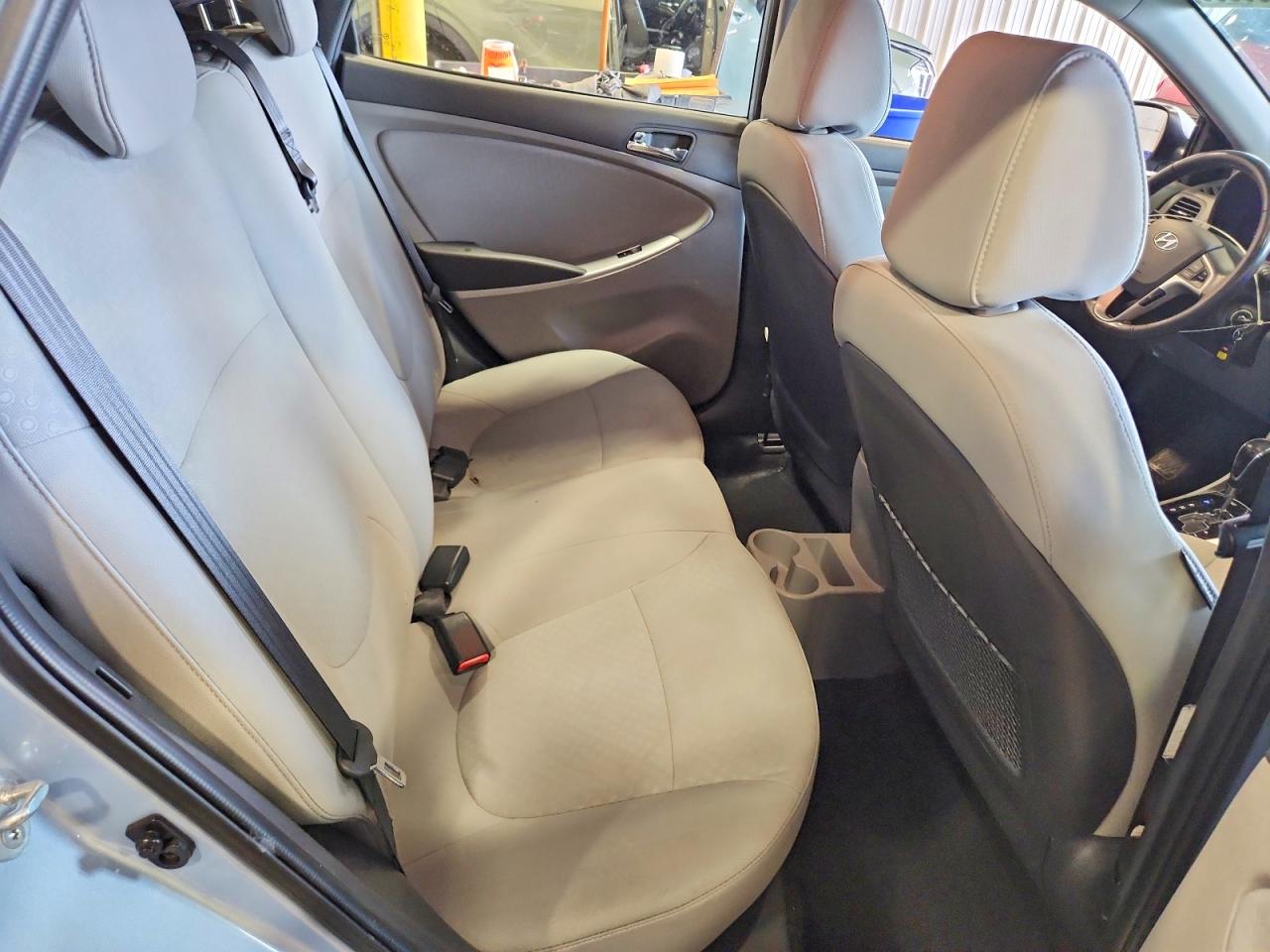 Hyundai ACCENT Se