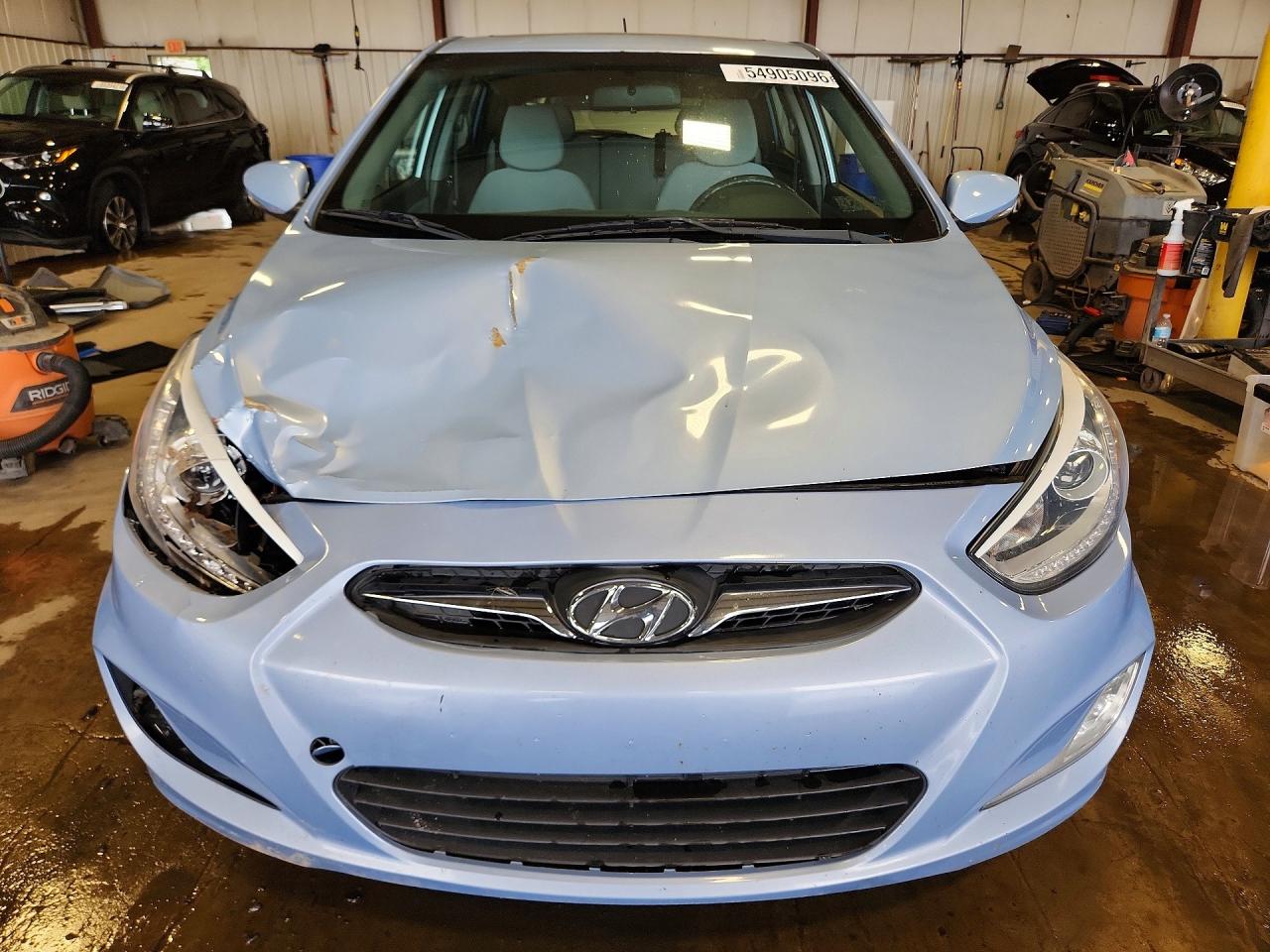 Hyundai ACCENT Se