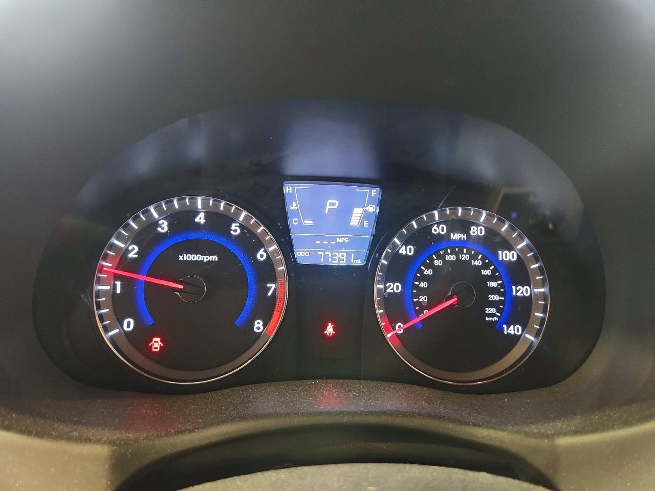 Hyundai ACCENT Se